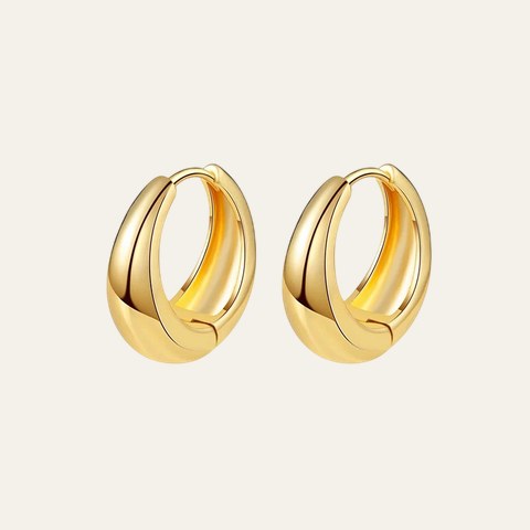 Aretes Zoe de argolla dorada tipo dome